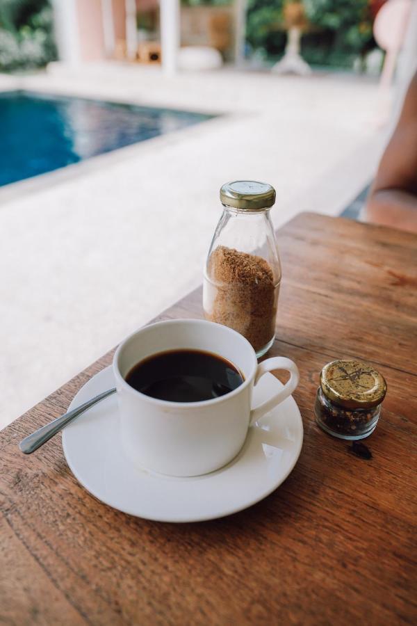 The Chillhouse Canggu By Bvr Bali Holiday Rentals Buitenkant foto